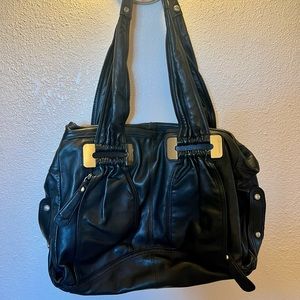B. makowsky Leather purse